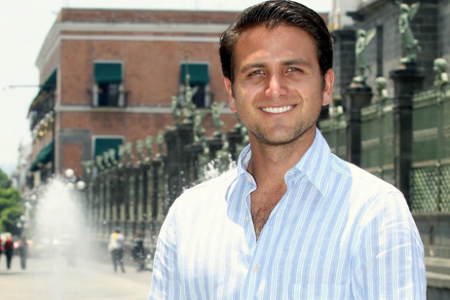 El guapo hijo de Tony Gali