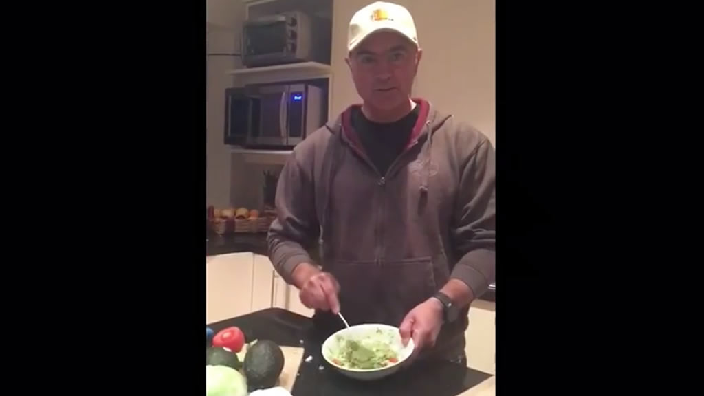 El reto guacamole de José Calzada Rovirosa