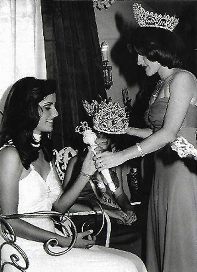 de la corona a la politicas 4