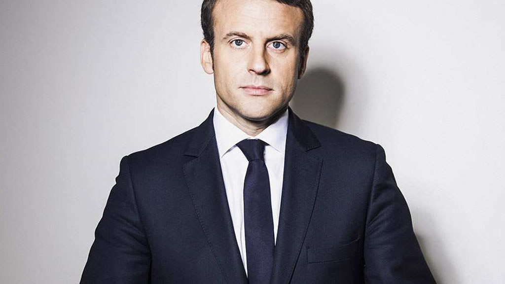 Emmanuel Macron y el traje del poder