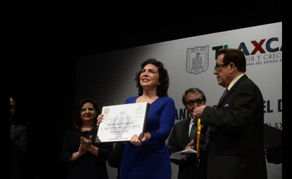 El Honoris Causa de Ivonne Ortega Pacheco