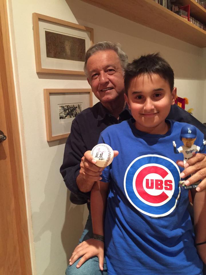 papa Andres Manuel 7