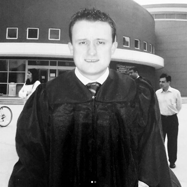 Mikel Arriola Penalosa 5