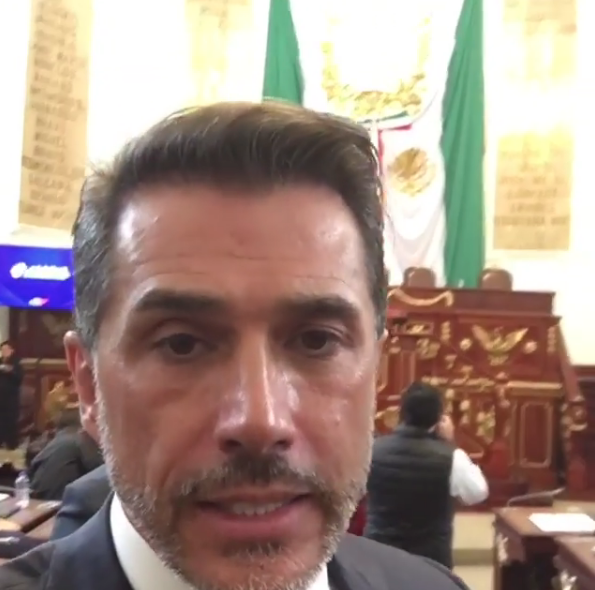 Sergio Mayer Sergio Mayer 17