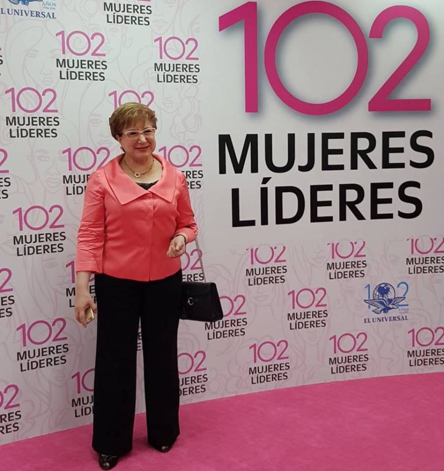 102 mujeres lideres 24