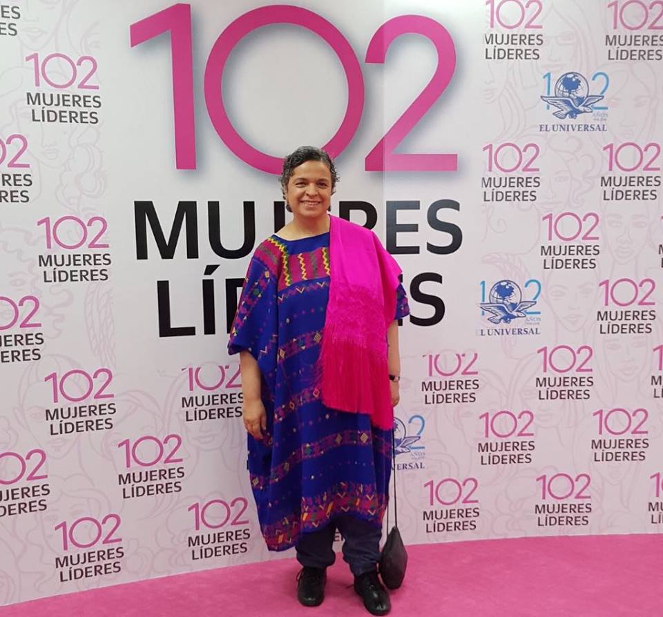 102 mujeres lideres 25