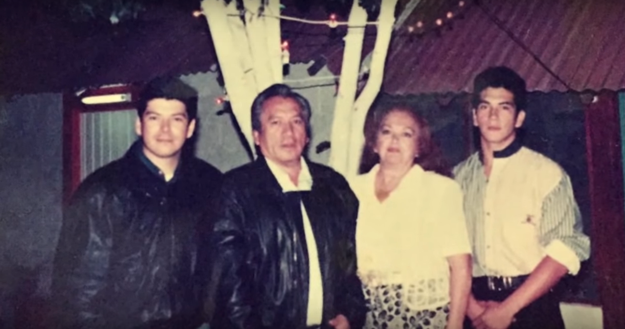 Alejandro Moreno Cárdenas Alejandro Moreno Cardenas 4