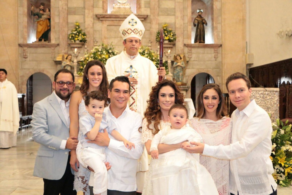 Alejandro Moreno Cardenas Alejandro Moreno Cardenas 8