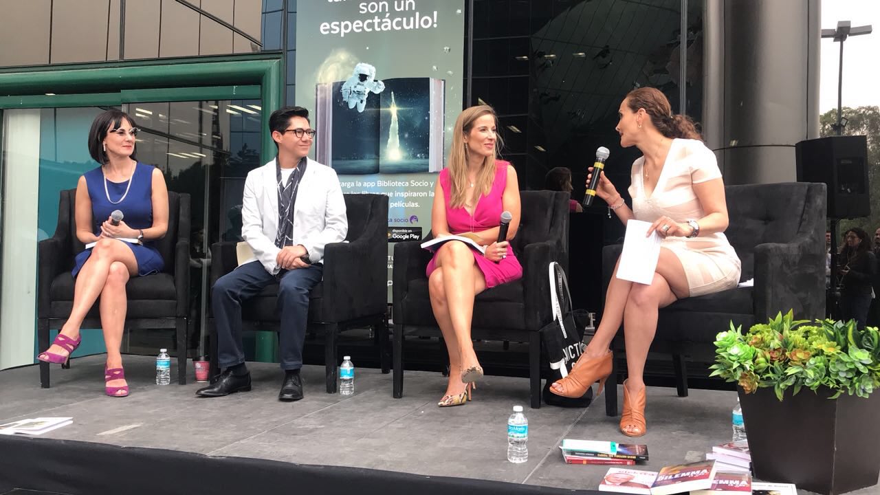 Presentacion del libro Que tanto es tantito. Atlas de la corrupcion en Mexico.