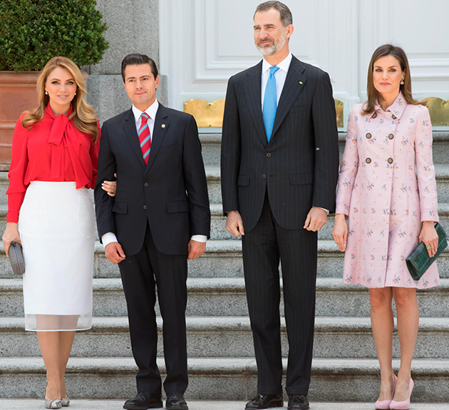 dictadura del zapato de tacon 13