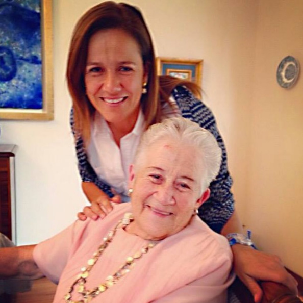 politicas y politicos a sus mamas 4