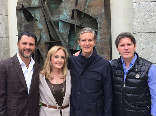 politicas y politicos a sus mamas 14