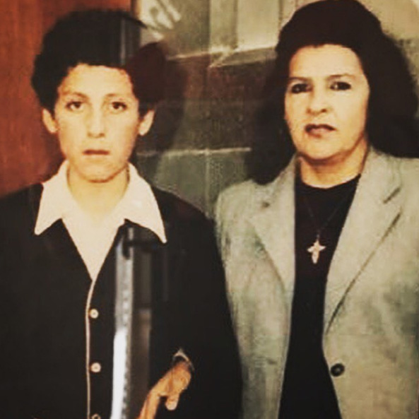 politicas y politicos a sus mamas 25