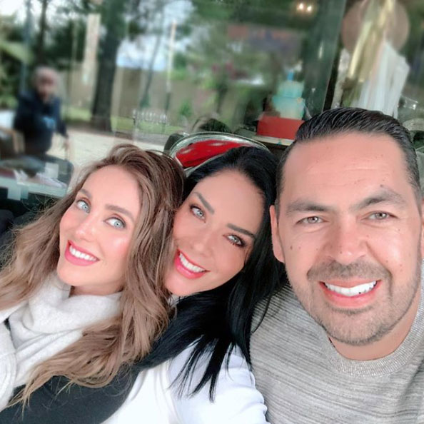 La esposa de Manuel Velasco 6