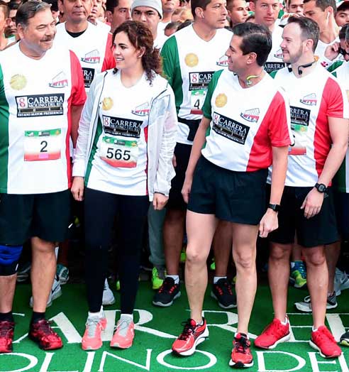 mujer tan cercana a Pena 3