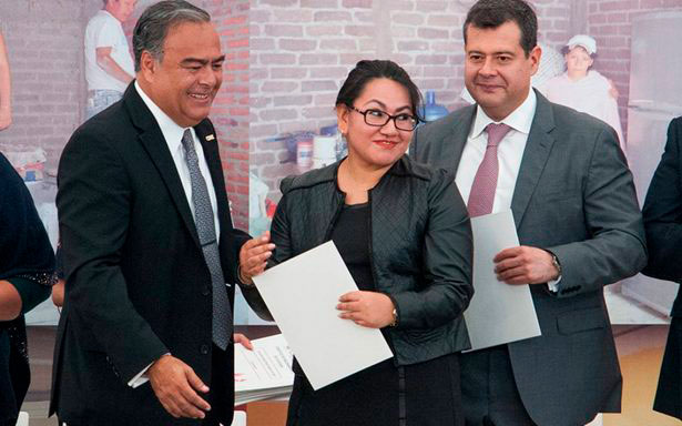 Raymundo y Maria Antonieta Collins 7