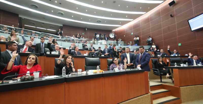 Senado pide informe a la SRE Senado pide informe a la SRE 4