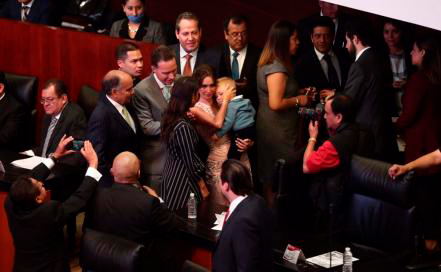 El hijo de Manuel Velasco 4