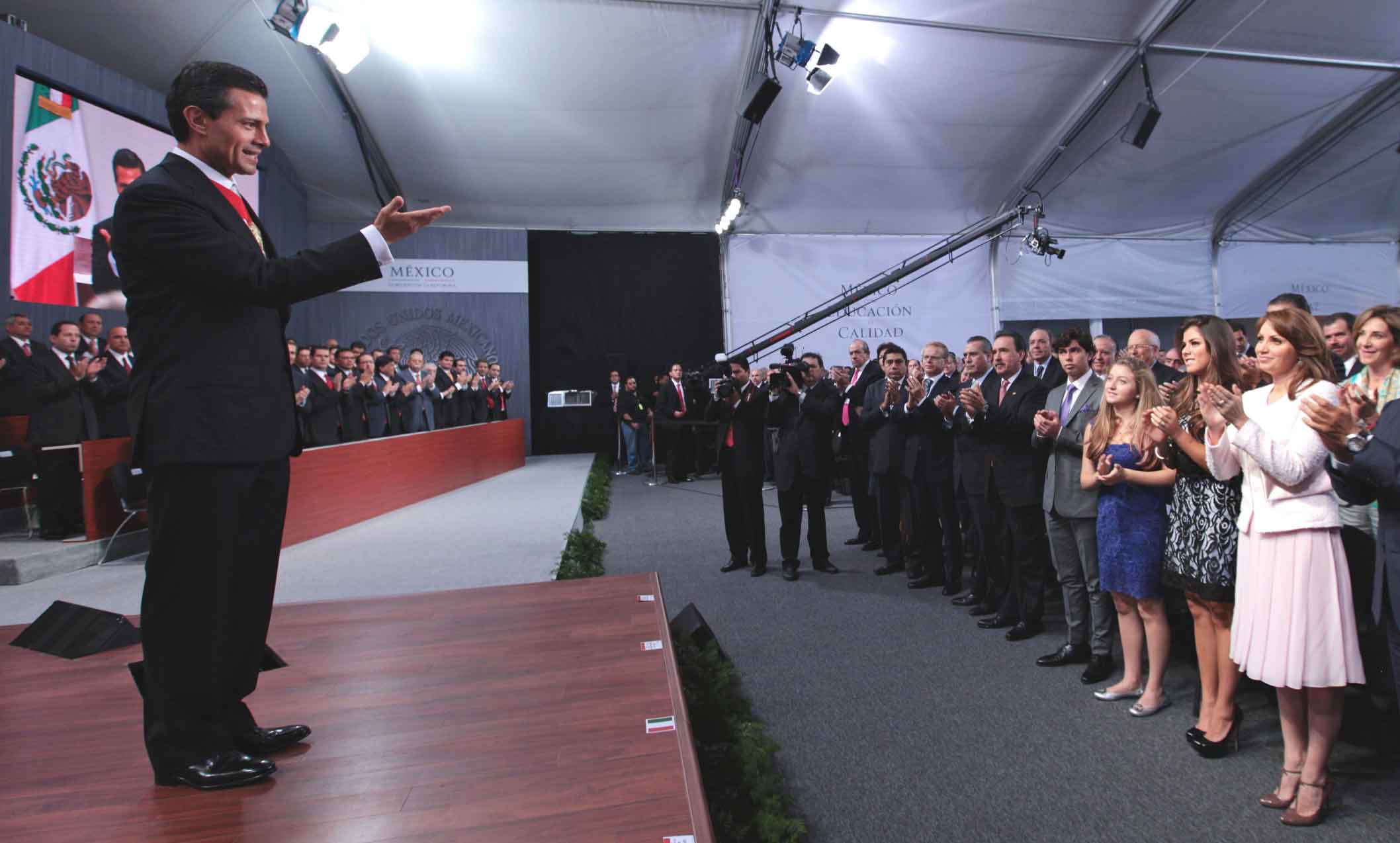 Angelica Rivera en los Informes de Gobierno 2013