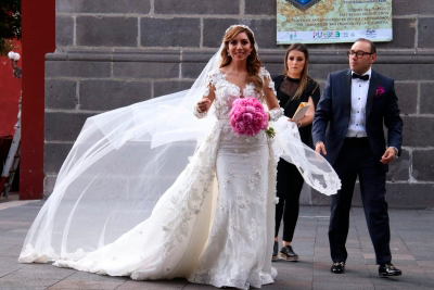 vestido de novia de Dulce Maria 5