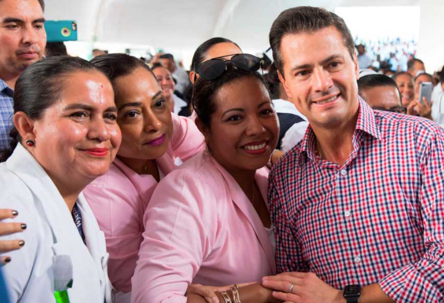 Pena Nieto sin el anillo 5