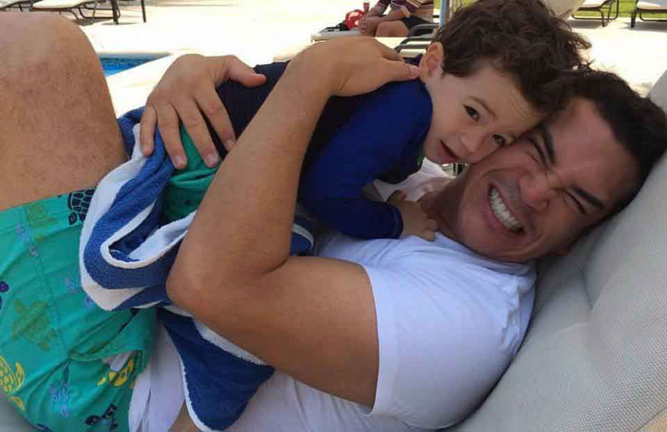 familiares de Alejandro Moreno 10