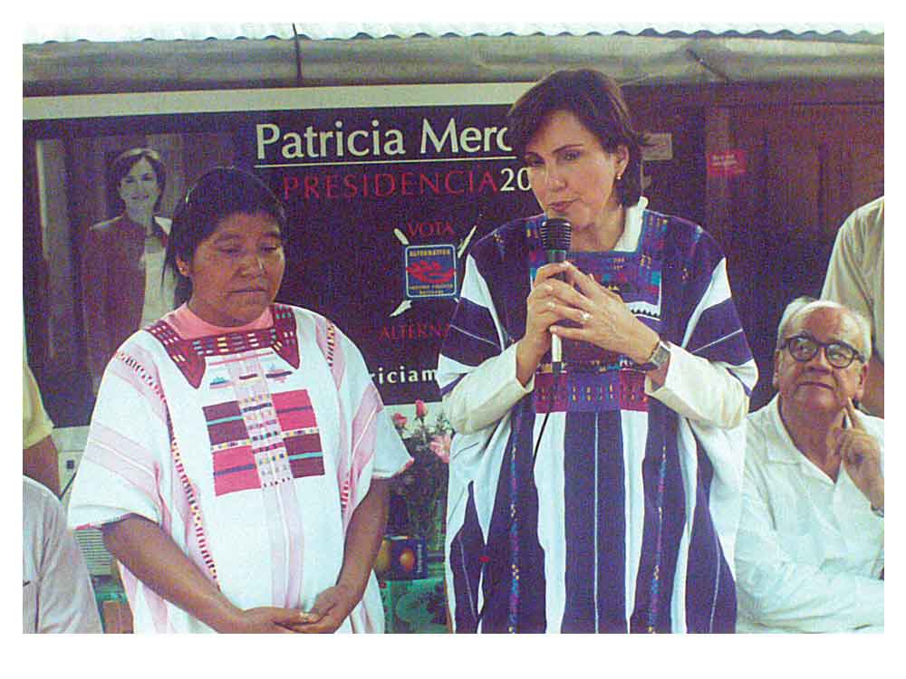 personal de Patricia Mercado 13