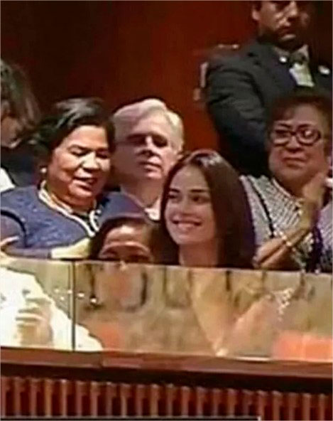 Andres Manuel Jr e Irene Esser Andres Manuel Jr e Irene Esser 6