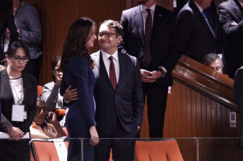 Andres Manuel Jr e Irene Esser Andres Manuel Jr e Irene Esser 3