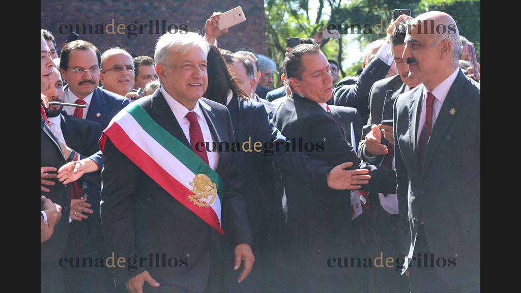 Asistentes a la toma de protesta de Andrés Manuel López Obrador