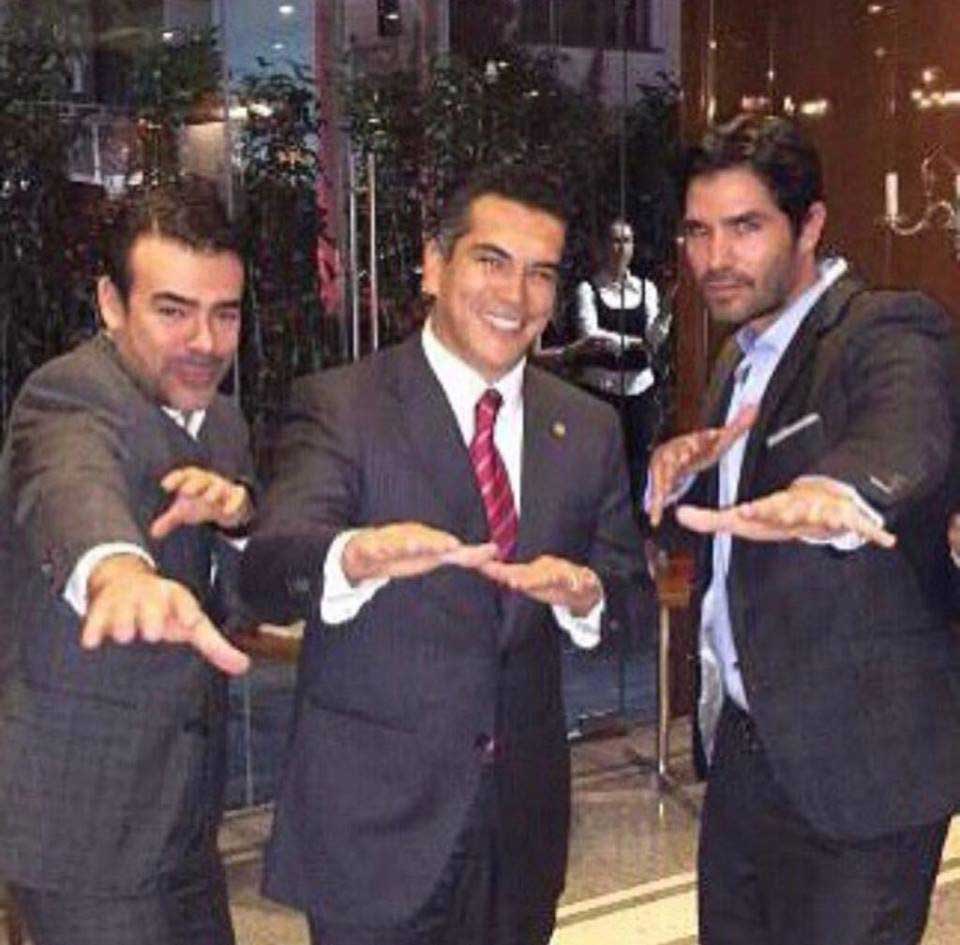 Cardenas y sus fotos 10