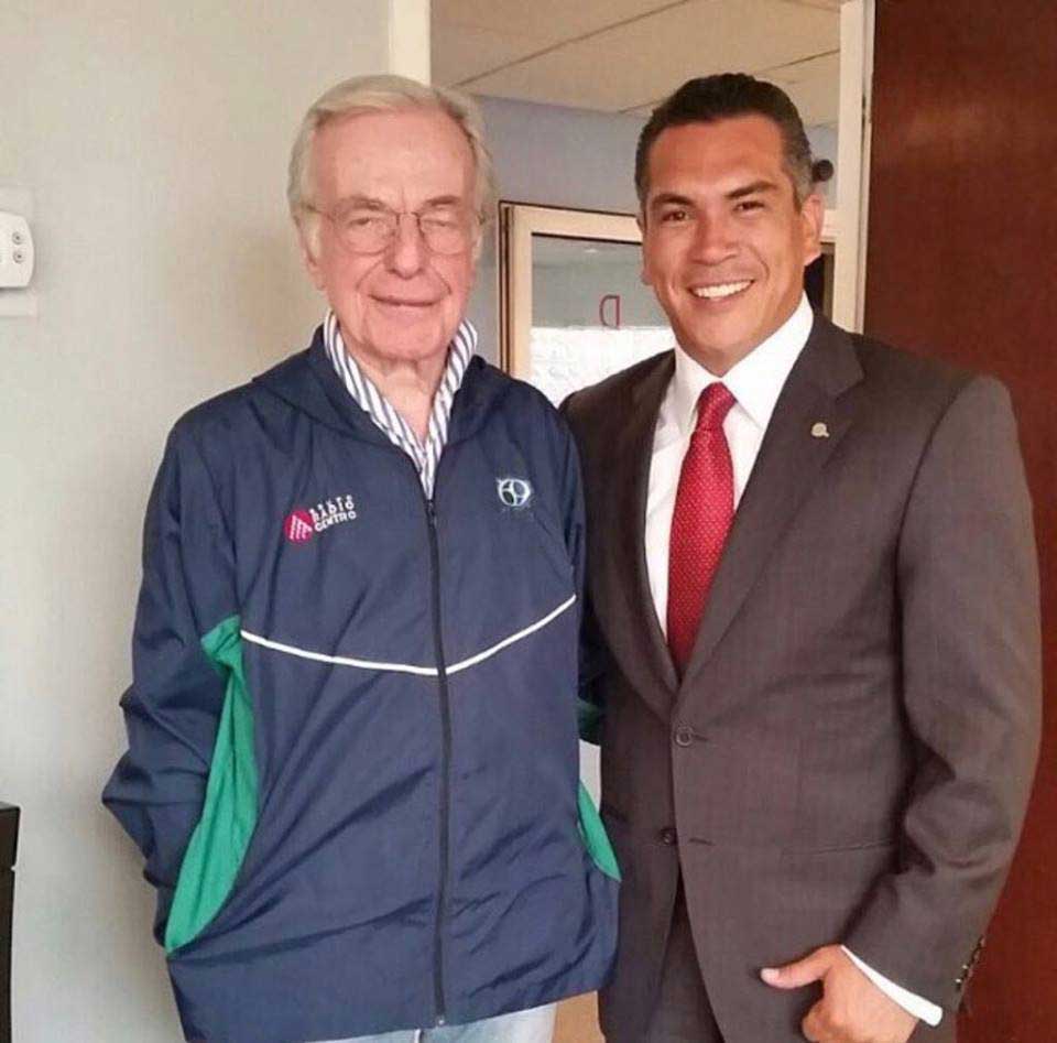 Cardenas y sus fotos 11