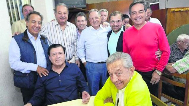 Lopez Obrador bautiza 5